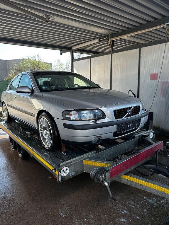 Occasion Volvo S60 170 ch (125 kW) 2002 Argent Berline