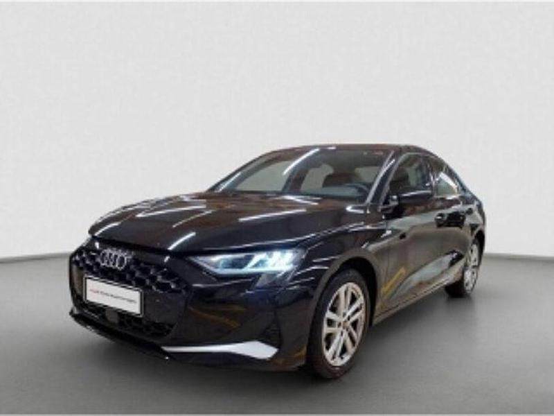 Gebraucht Audi A3 Advanced 150 PS (110 kW) 2025 Schwarz Limousine