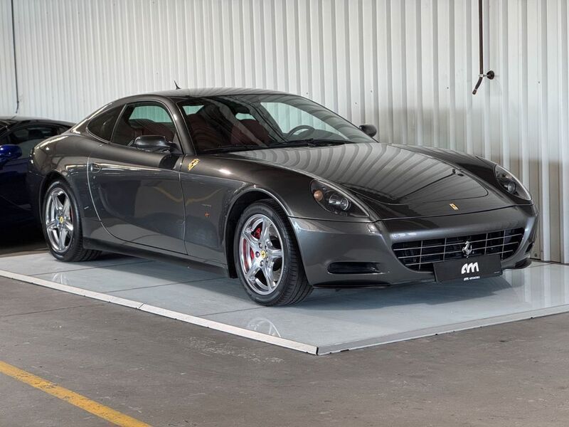 Grau Gebraucht 2006 Ferrari 612 | 69.900 € (Fairer Preis) - Bild 1/4