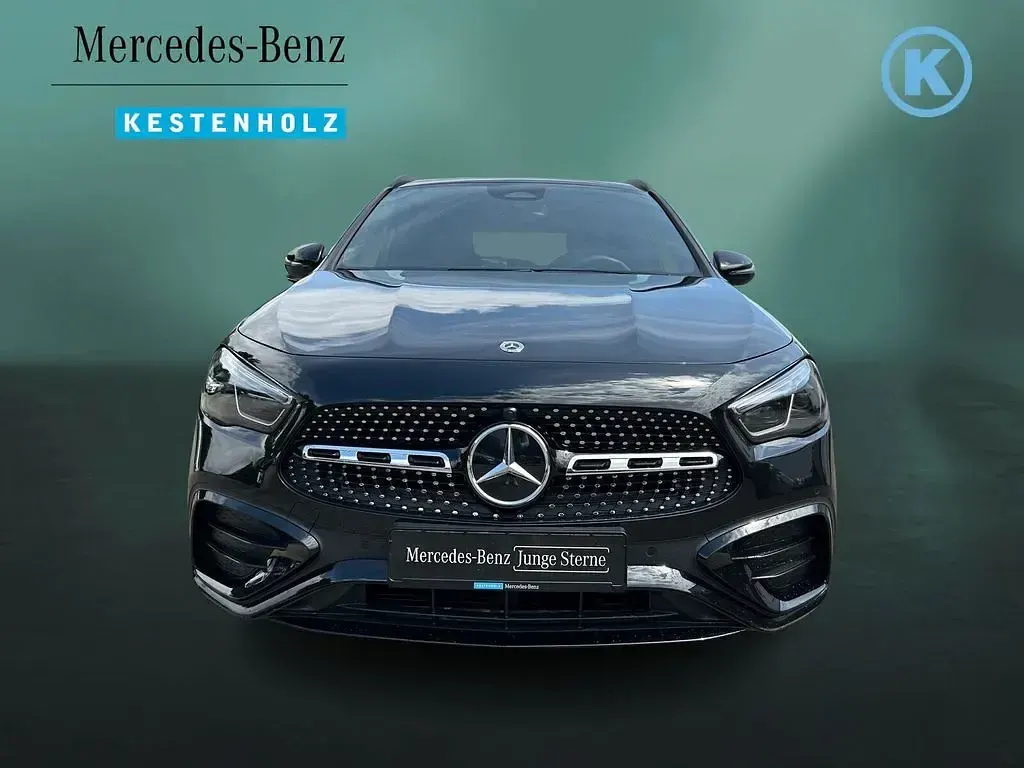 Gebraucht Mercedes GLA200 AMG 163 PS (119 kW) 2025 Schwarz SUV
