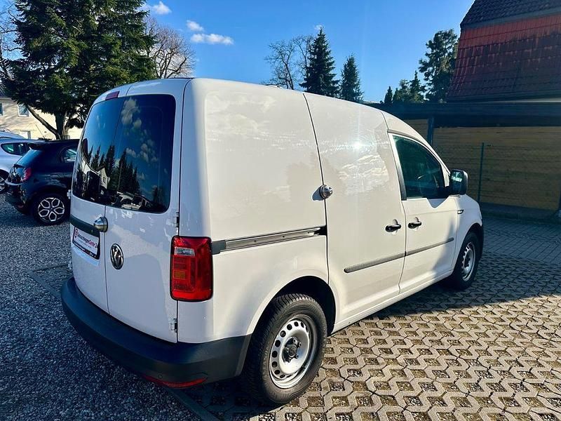 Usata VW Caddy 102 CV (75 kW) 2018 Bianco Monovolume