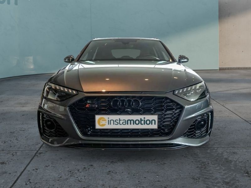 Gebraucht Audi RS4 450 PS (330 kW) 2024 Grau Kombi