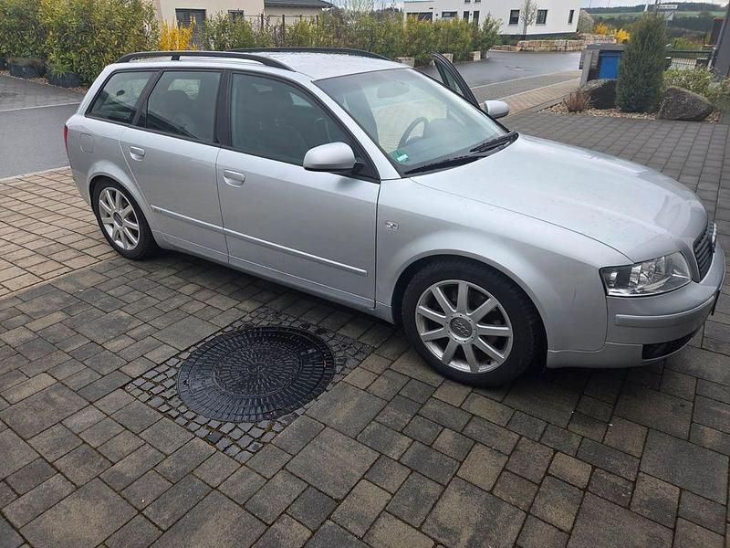 Second-hand Audi A4 S-Line 170 CP (125 kW) 2002 Argintiu Break