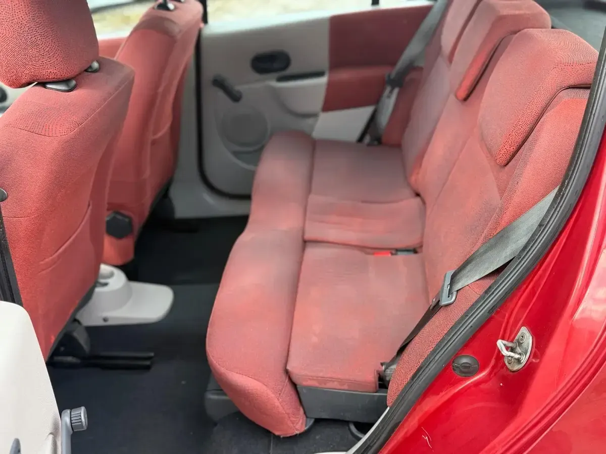 Gebraucht Renault Modus 75 PS (55 kW) 2005 Rot Van / Kleinbus