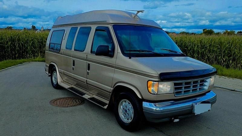 Gebraucht Ford Econoline 209 PS (153 kW) 1992 Gold Van / Kleinbus