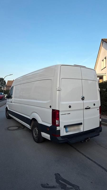 Second-hand VW Crafter 140 CP (102 kW) 2017 Alb Van