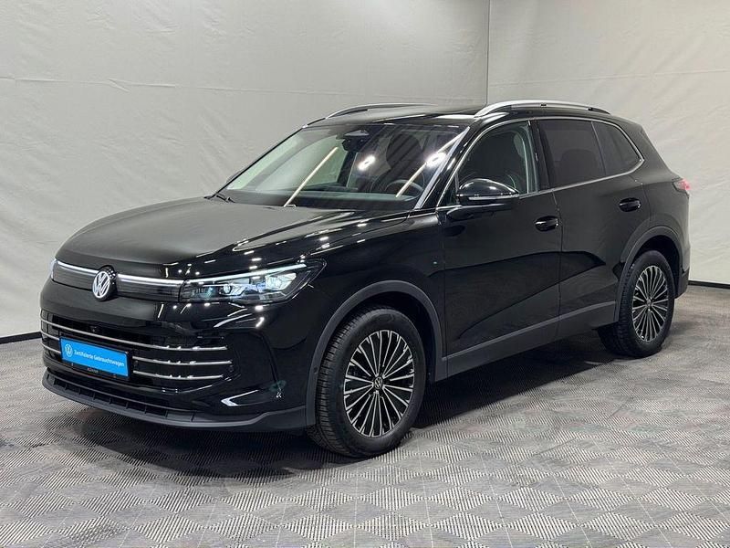 Gebraucht VW Tiguan Elegance 150 PS (110 kW) 2025 Schwarz SUV