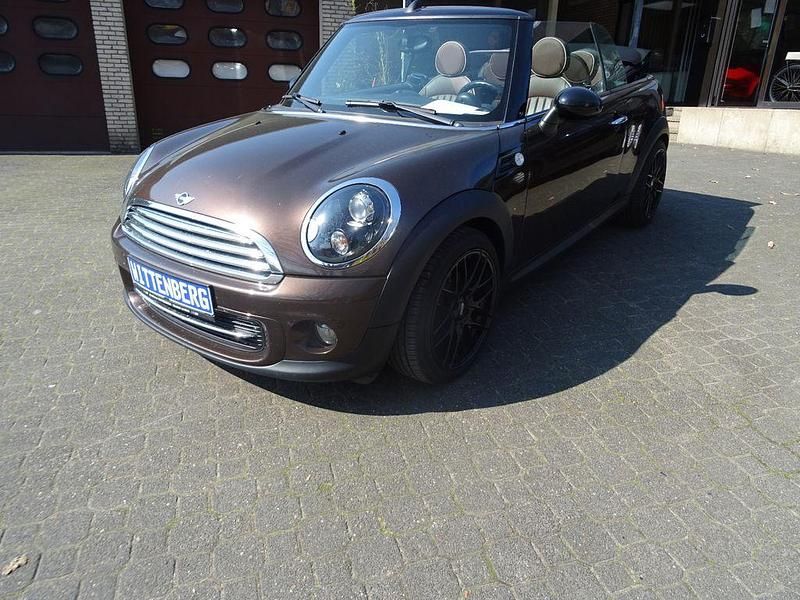 Gebraucht Mini Cooper Cabriolet 122 PS (89 kW) 2012 Braun Cabrio