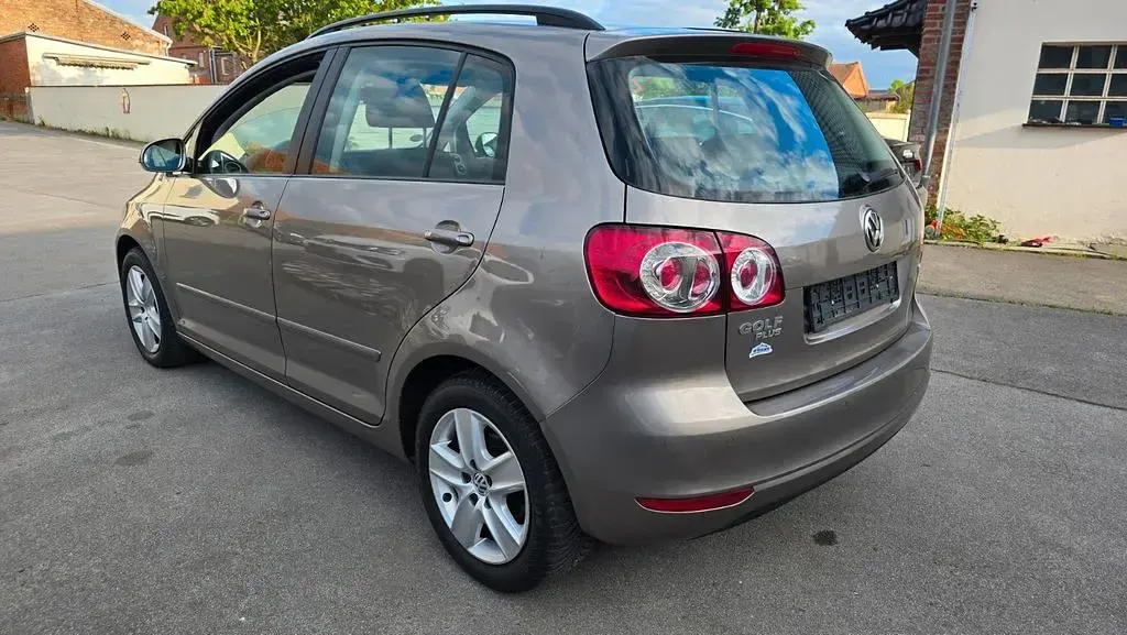 Gebraucht VW Golf Plus Cross 102 PS (75 kW) 2009 Grau Van / Kleinbus