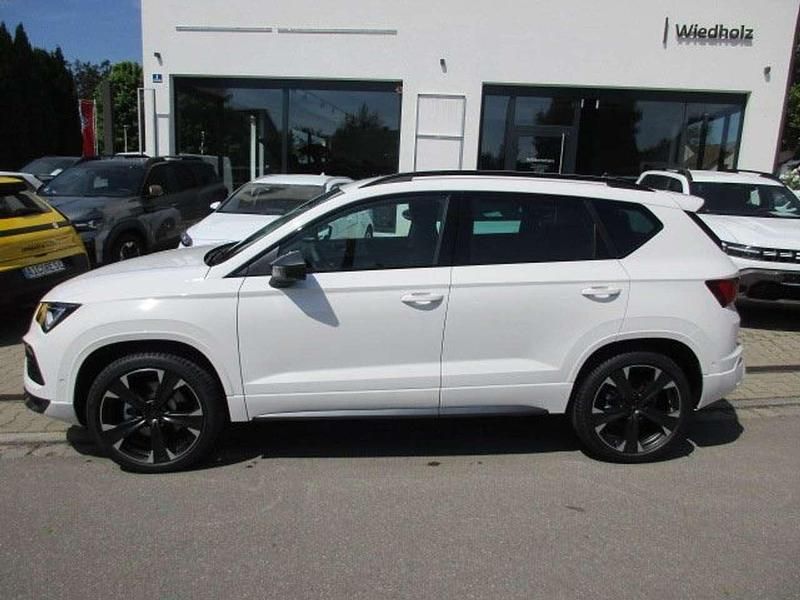Neu Cupra Ateca 190 PS (139 kW) 2025 "bila" weiss SUV