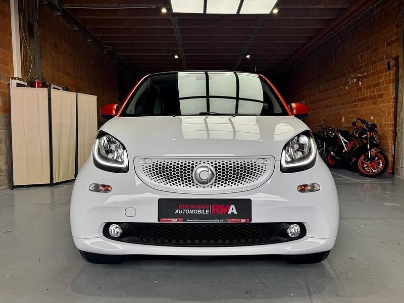 Gebraucht Smart ForTwo Coupé Basis 90 PS (66 kW) 2017 Orange Kleinwagen