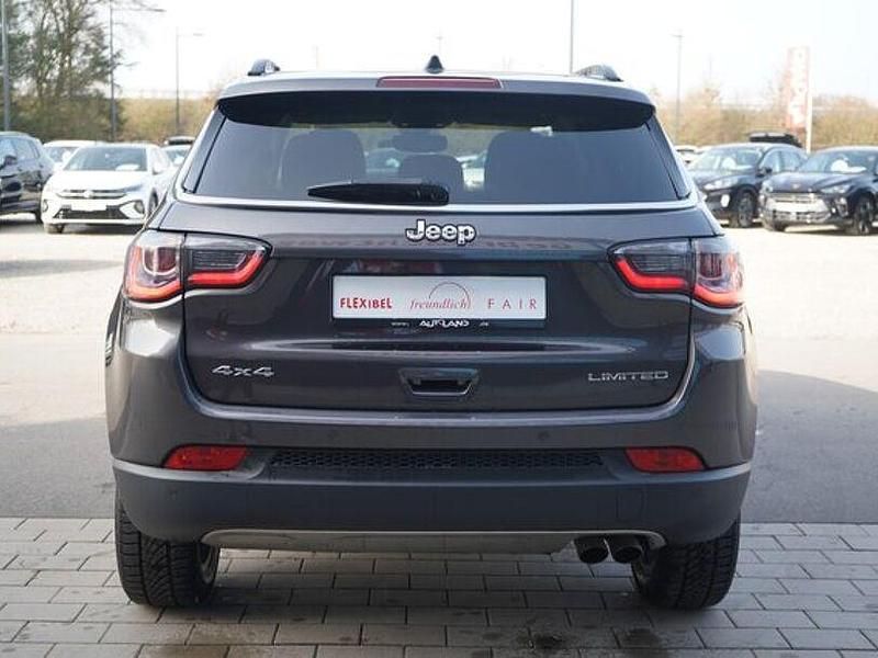Gebraucht Jeep Compass Limited 170 PS (125 kW) 2020 Granit crystal metallic SUV