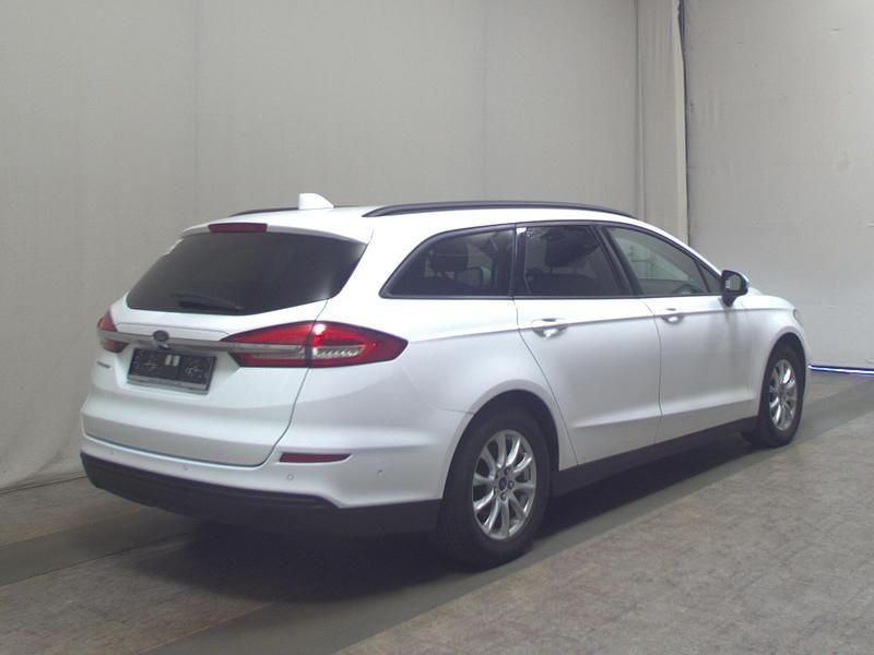 Gebraucht Ford Mondeo Trend 150 PS (110 kW) 2021 Weiss Kombi