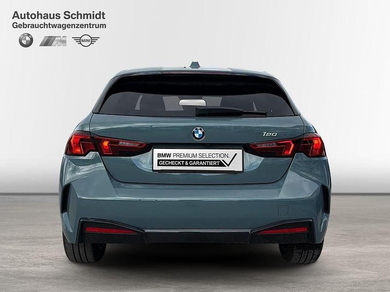 Gebraucht BMW 120 156 PS (114 kW) 2025 Cape york grün Kleinwagen