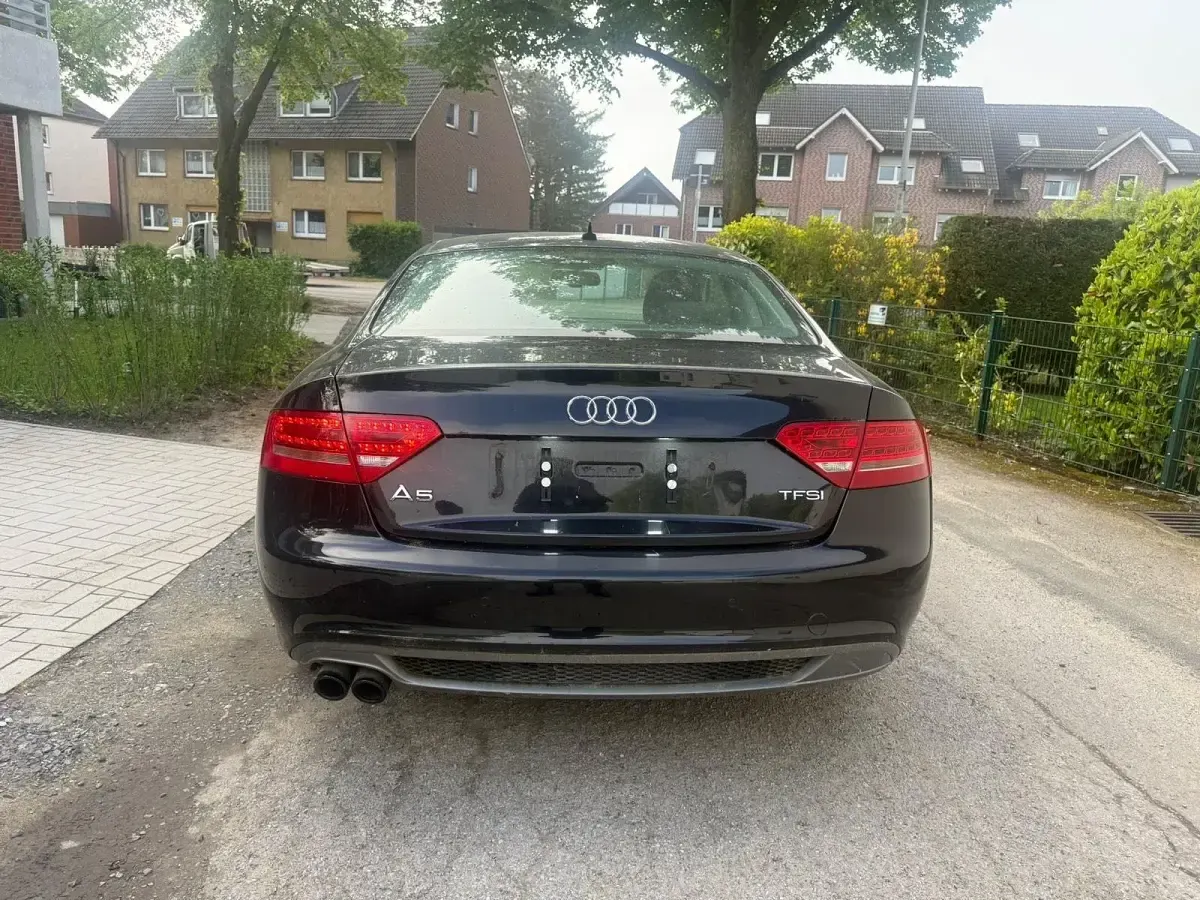 Gebraucht Audi A5 S-Line 160 PS (117 kW) 2011 Schwarz Coupé