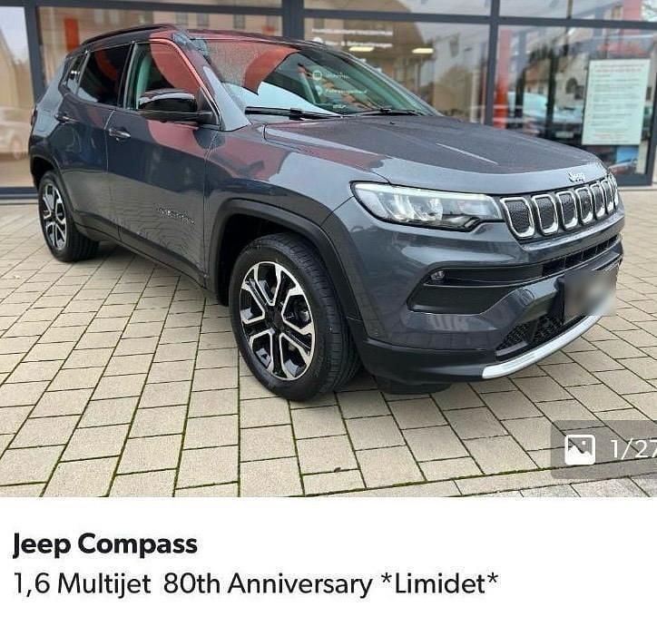 Grau Gebraucht 2022 Jeep Compass Limited SUV | 19.999 € - Bild 1/4