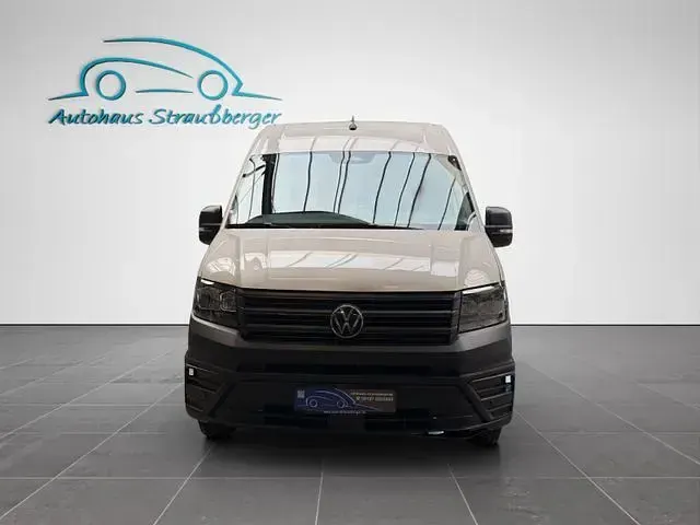 Gebraucht VW Crafter 177 PS (130 kW) 2025 Weißkeine angabe Van