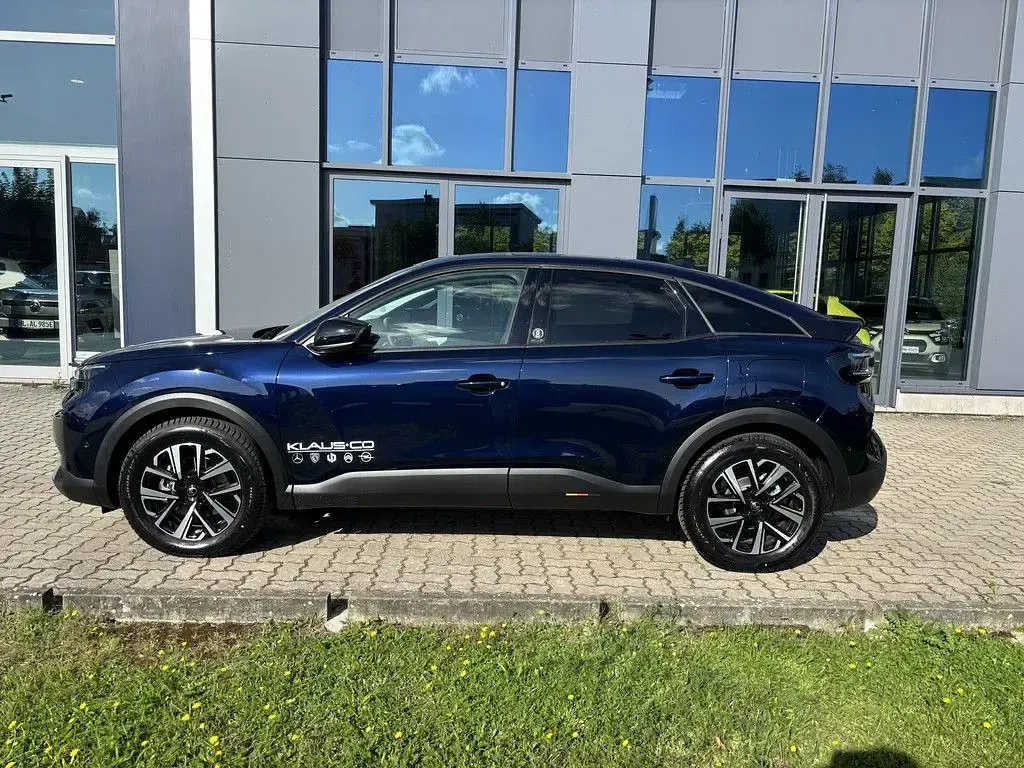 Neu Citroën C4 145 PS (106 kW) 2026 Blau SUV