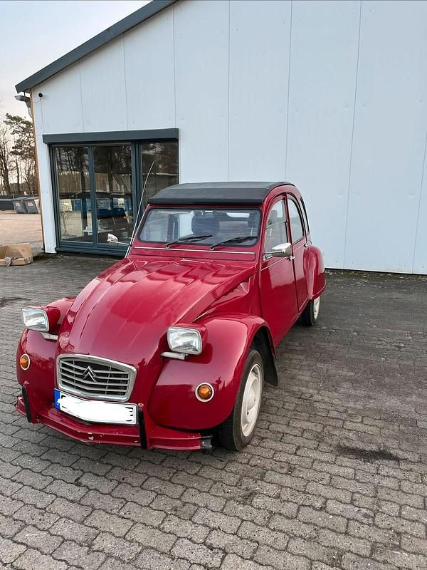 Gebraucht Citroën 2CV 29 PS (21 kW) 1983 Rot Limousine