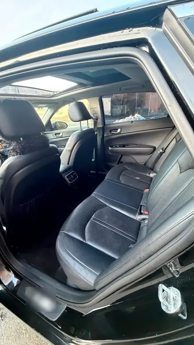 Gebraucht Kia Optima 141 PS (103 kW) 2016 Schwarz Limousine