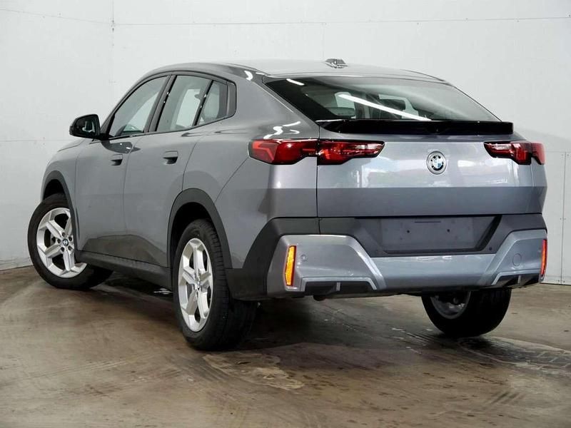 Gebraucht BMW X2 Sport Line 163 PS (119 kW) 2024 Grau SUV