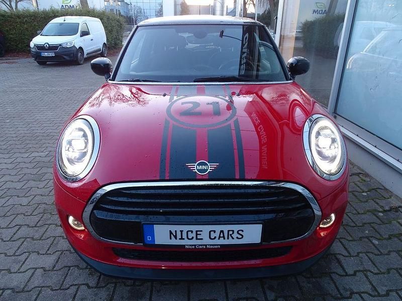 Gebraucht Mini Cooper 136 PS (100 kW) 2020 Rot Kleinwagen