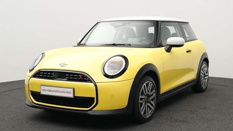 Gebraucht Mini Cooper S Classic 204 PS (150 kW) 2024 Gelb Kleinwagen