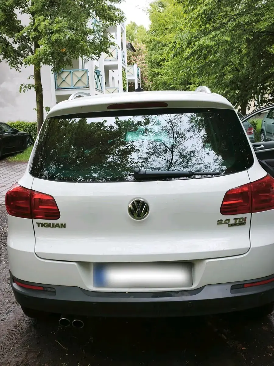 Second-hand VW Tiguan Cup 177 CP (130 kW) 2014 Alb SUV