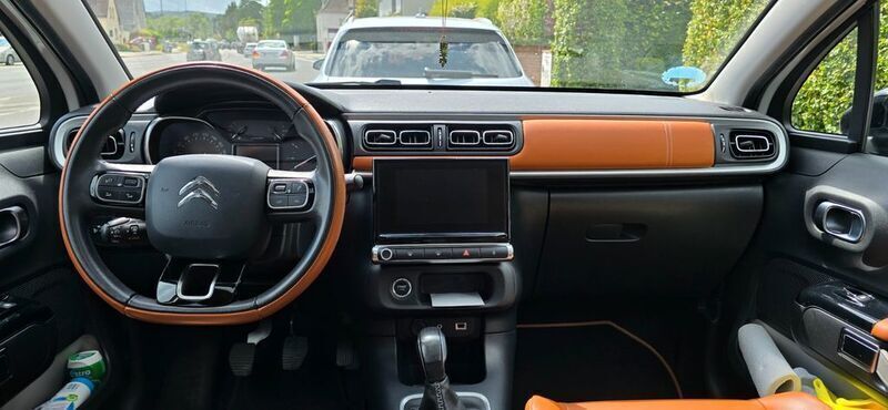 Gebraucht Citroën C3 Shine 99 PS (72 kW) 2017 Weiß Kleinwagen