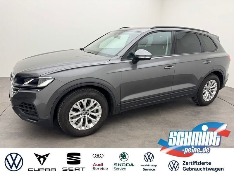 Grey metallic Gebraucht 2023 VW Touareg SUV | 54.600 € (Superpreis) - Bild 1/4