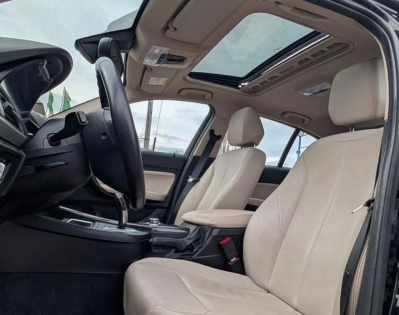 Gebraucht BMW 116 Urban Line 116 PS (85 kW) 2015 Schwarz Kleinwagen