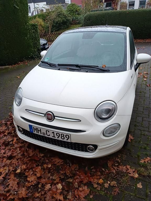 Weiß Gebraucht 2022 Fiat 500 Dolcevita Kleinwagen | 12.999 € (Fairer Preis) - Bild 1/4