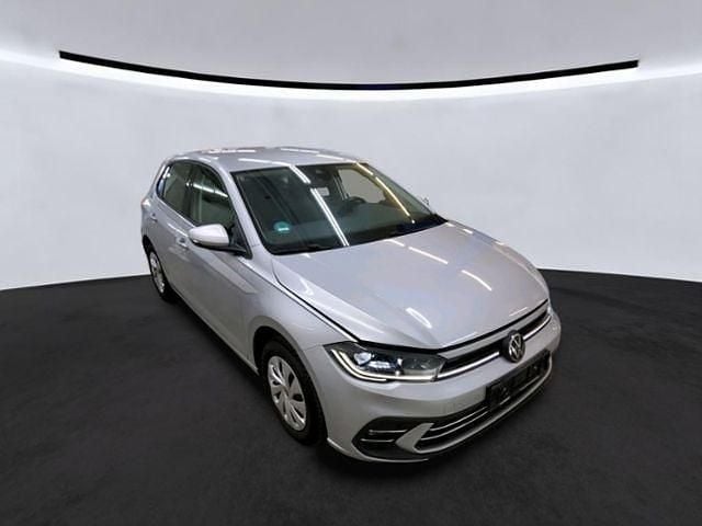 Gebraucht VW Polo Style 95 PS (69 kW) 2022 Silber Kleinwagen
