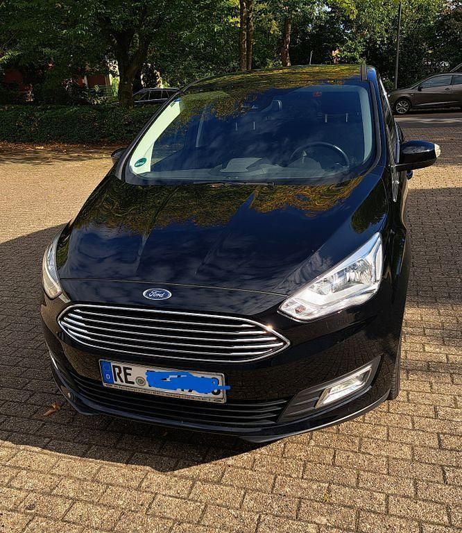 Schwarz Gebraucht 2018 Ford C-MAX Titanium Van / Kleinbus | 11.900 € (Guter Preis) - Bild 1/4
