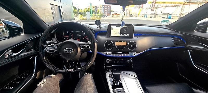 Gebraucht Kia Stinger 200 PS (147 kW) 2018 Schwarz Kleinwagen