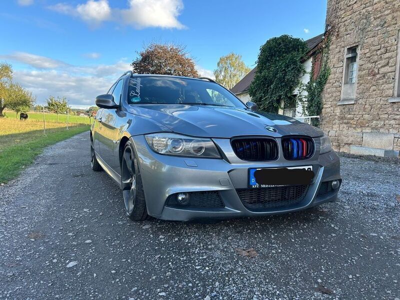 Grau Gebraucht 2008 BMW 325 Performance Kombi | 7.999 € (Etwas zu teuer) - Bild 1/4