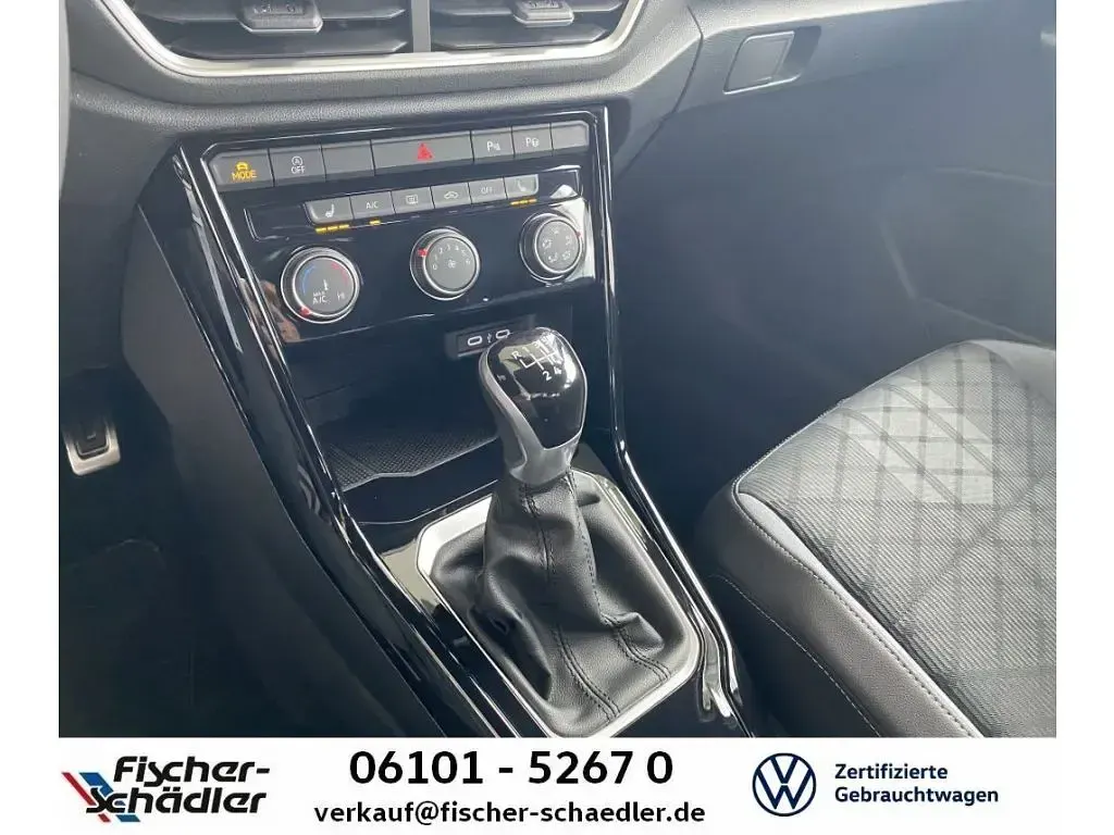 Gebraucht VW T-Roc R-line 110 PS (80 kW) 2024 Ascotgrau SUV