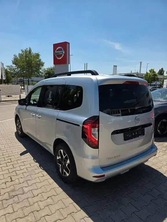 Gebraucht Nissan Townstar 360º 131 PS (96 kW) 2022 Silber Kombi
