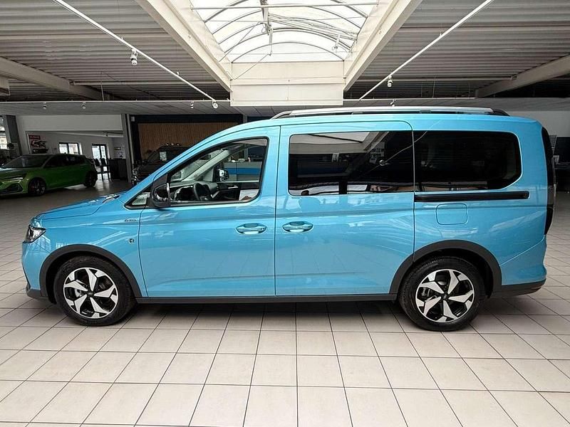 Gebraucht Ford Grand Tourneo Connect Active 102 PS (75 kW) 2024 Blau Van / Kleinbus
