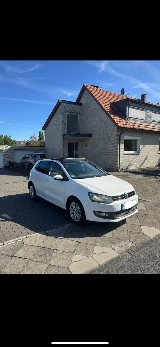 Gebraucht VW Polo Comfortline 90 PS (66 kW) 2012 Weiß Kleinwagen