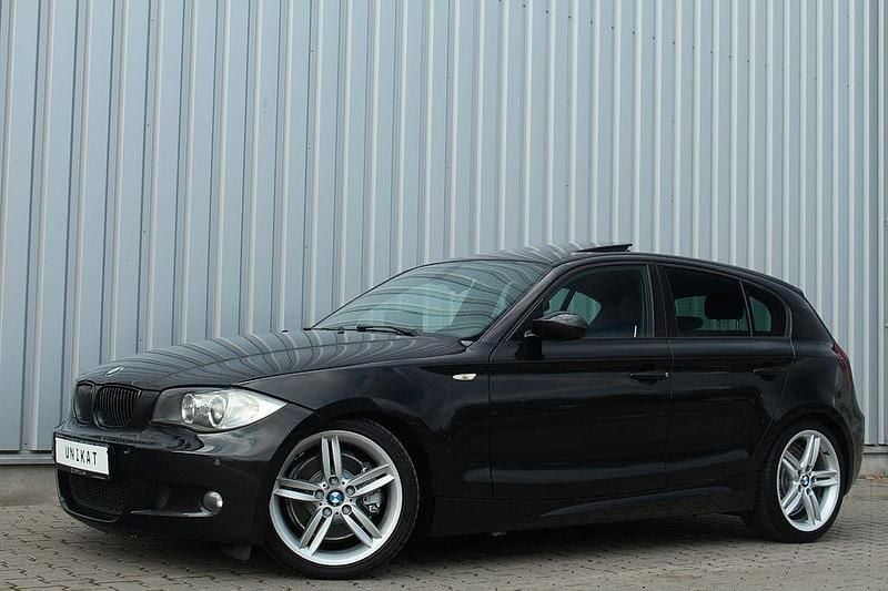 Gebraucht BMW 130 Performance 265 PS (194 kW) 2006 Schwarz Kleinwagen