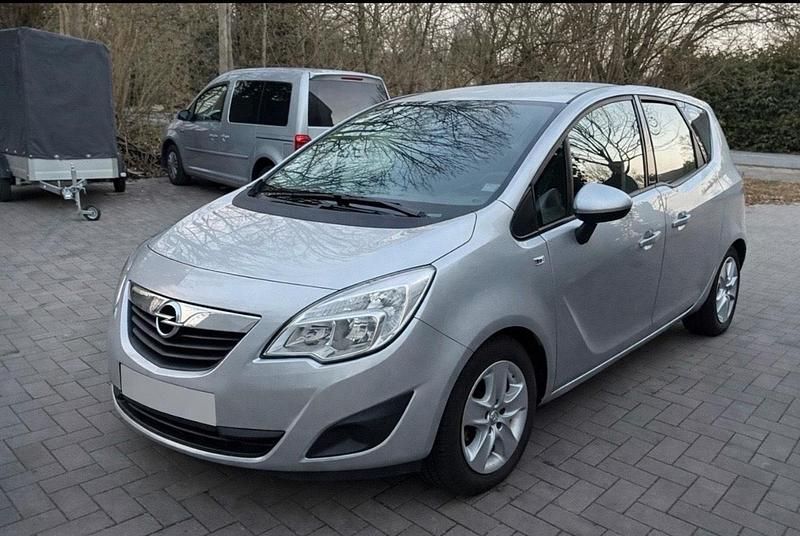Gebraucht Opel Meriva 120 PS (88 kW) 2011 Grau Van / Kleinbus