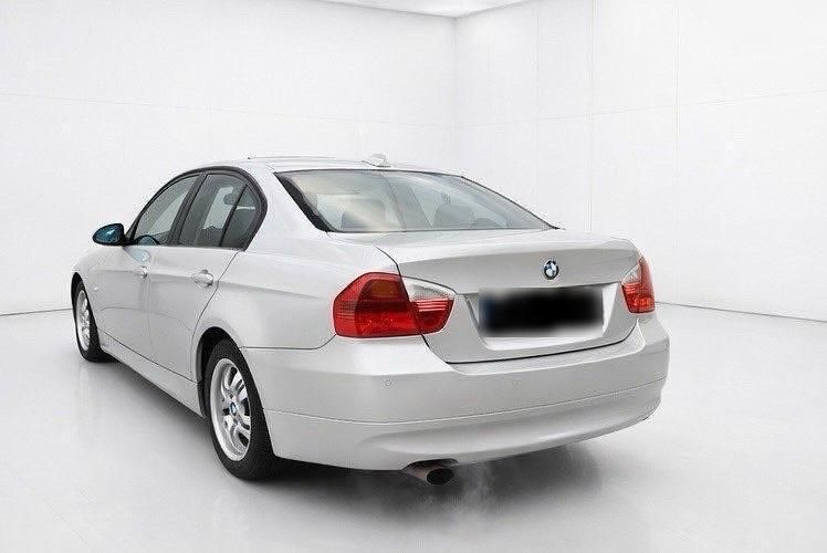 Usado BMW 320 150 HP (110 kW) 2006 Prateado Sedan