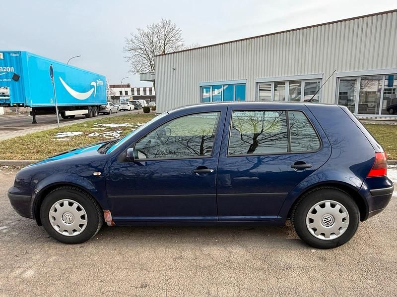 Gebraucht VW Golf IV 75 PS (55 kW) 1998 Blau Kleinwagen