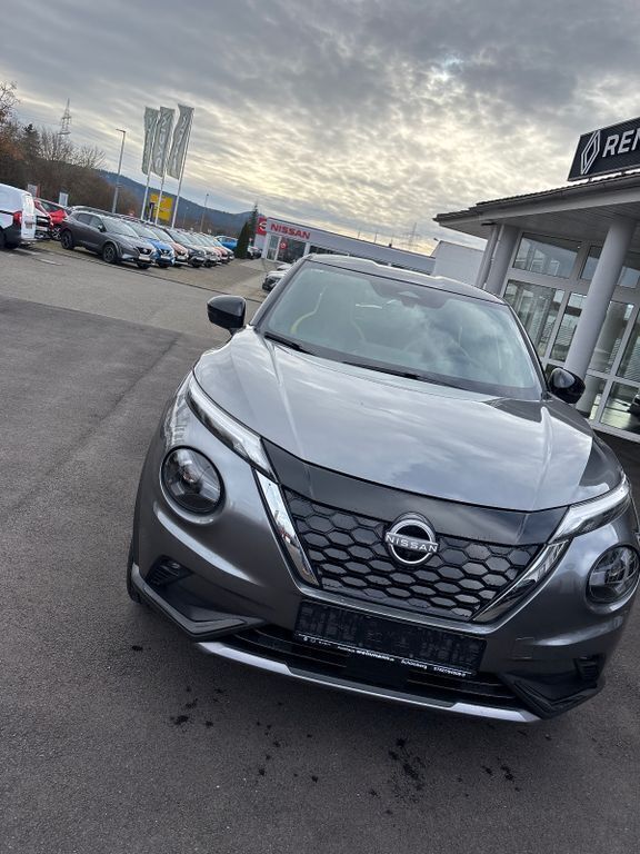 Grau Neu 2024 Nissan Juke SUV | 35.500 € - Bild 1/4
