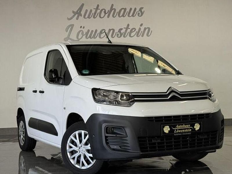 Gebraucht Citroën Berlingo 102 PS (75 kW) 2021 Weiß Van / Kleinbus