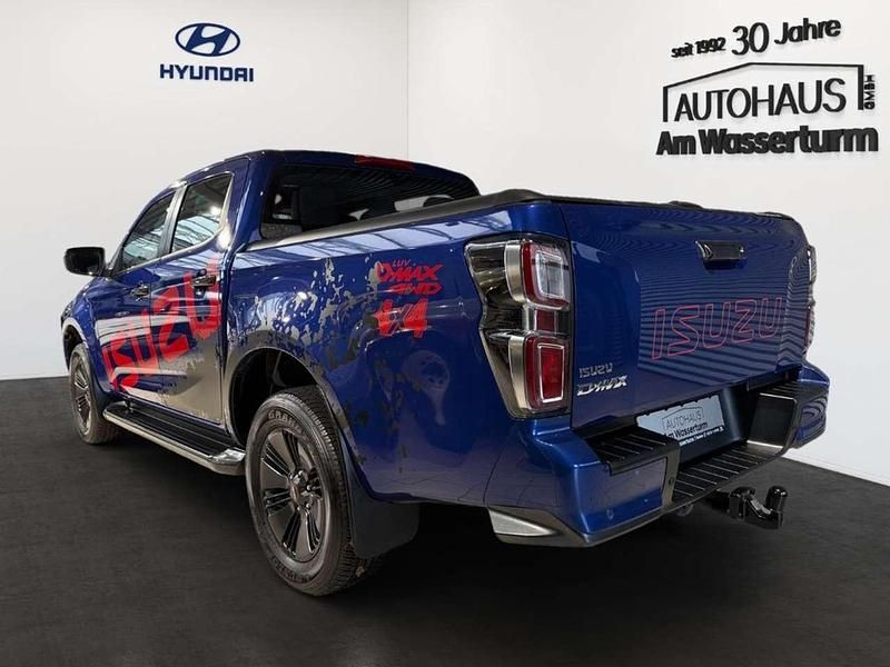 Gebraucht Isuzu D-Max 163 PS (119 kW) 2022 Blau SUV