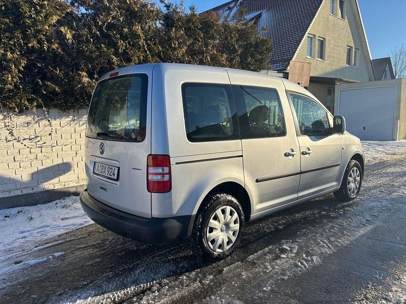 Gebraucht VW Caddy 109 PS (80 kW) 2011 Silber Van / Kleinbus
