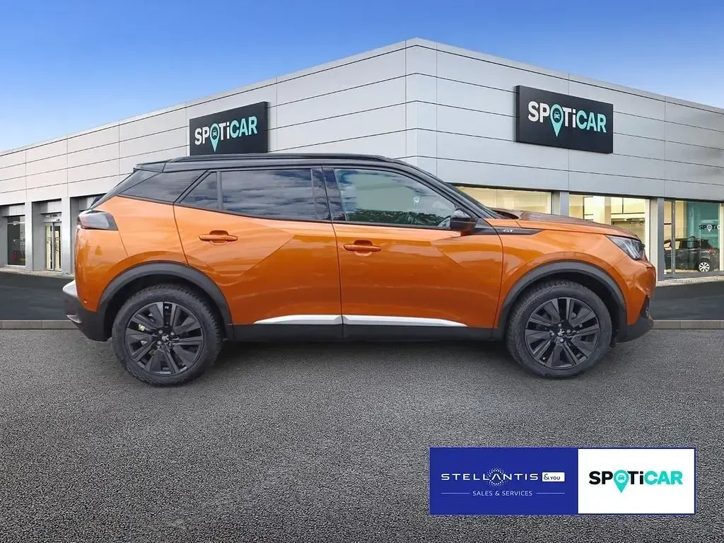 Gebraucht Peugeot 2008 GT 131 PS (96 kW) 2022 Orange SUV