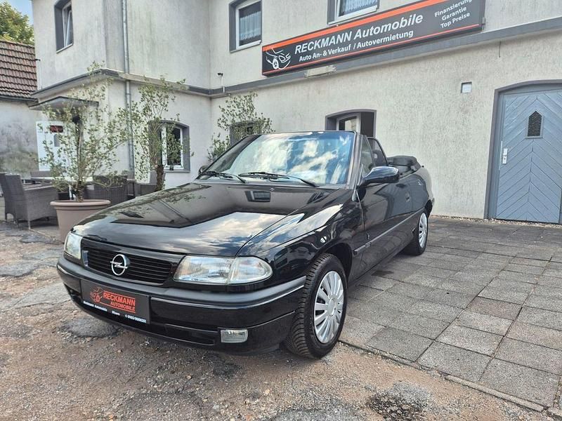 Schwarz Gebraucht 1996 Opel Astra Cabriolet Cabrio | 1.995 € (Fairer Preis) - Bild 1/4